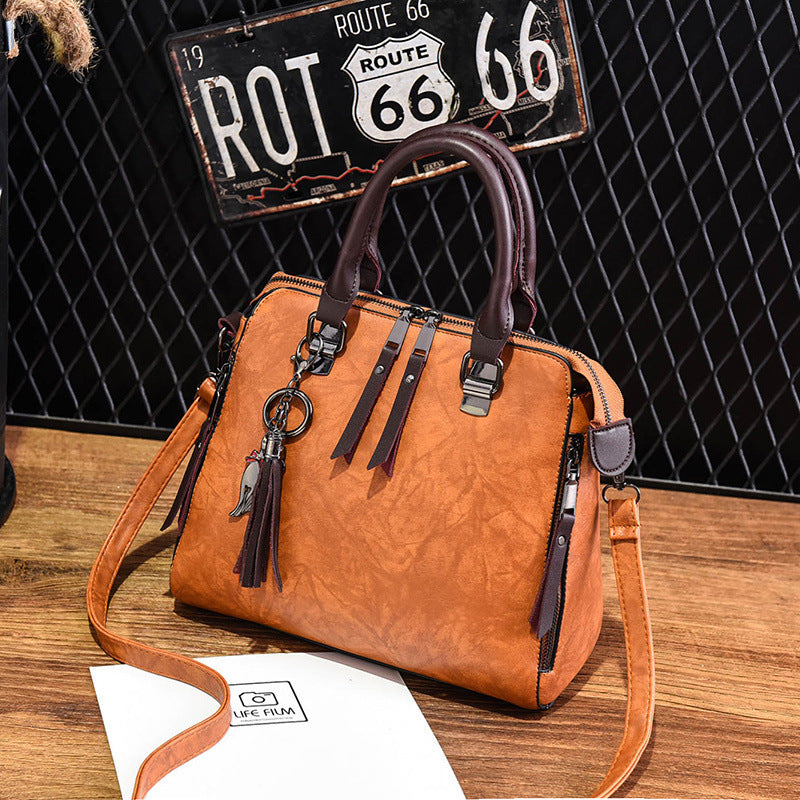 Jessie – Stylish Vegan Leather Handbag with Tassel Keychain