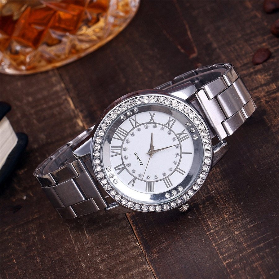 Natasha – Rose Gold Quartz Rhinestone Watch