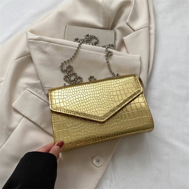 Jane – Quilted Vegan Leather Crossbody Bag with Envelope Flap