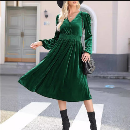 Mandy – Solid Color Long Sleeve Dress