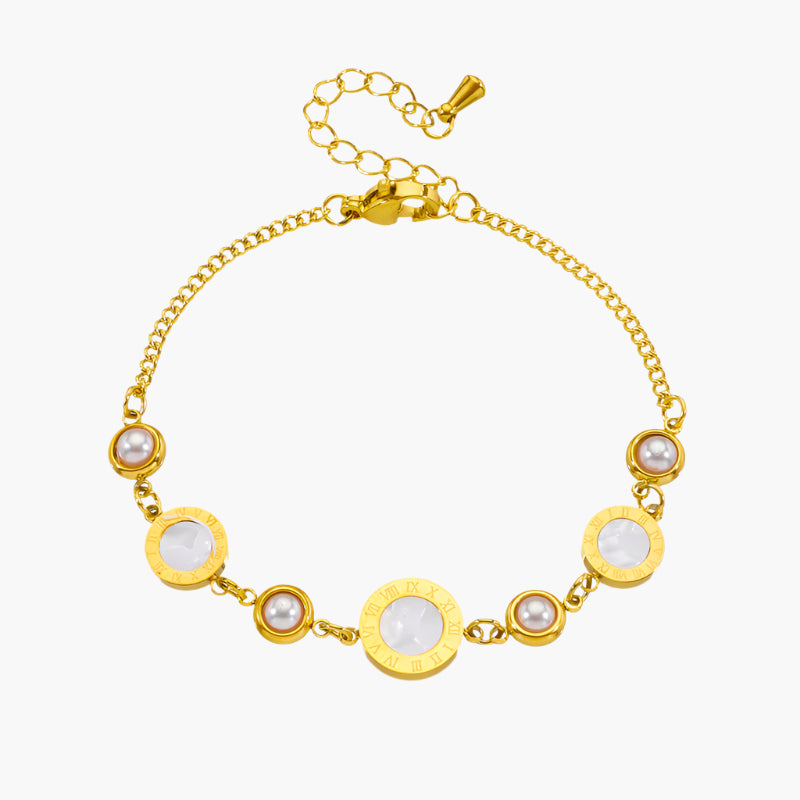 Leanne – Retro Pearl Bracelet with White Shell
