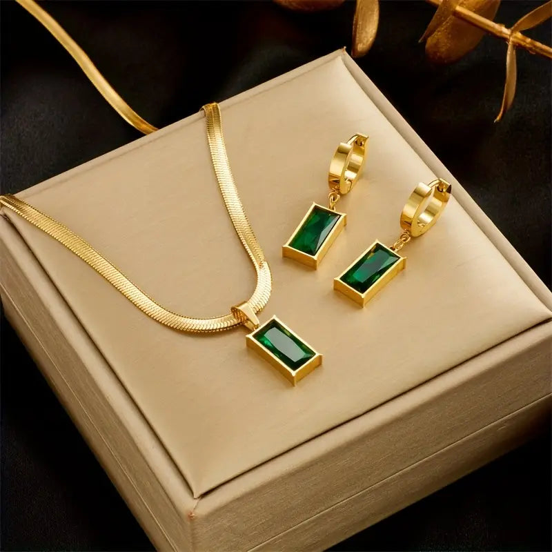 Emerald Rectangle Pendant Necklace and Earrings Set in Gold