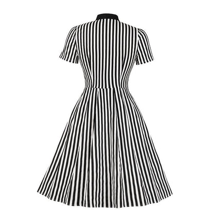 Julie – Vintage Striped Button Dress