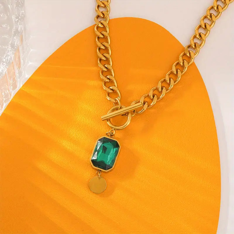 Emerald Green Gem Pendant Necklace in Gold Color