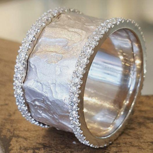 Wide Textured Silver Tone Ring with Crystal Borders