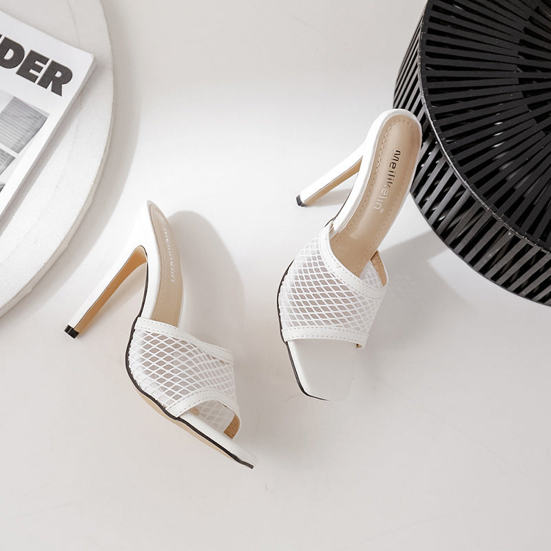 Megan – Stylish Women&