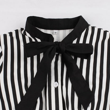 Julie – Vintage Striped Button Dress