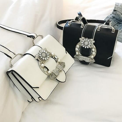 Natalie – Pearl and Crystal Embellished Handbag