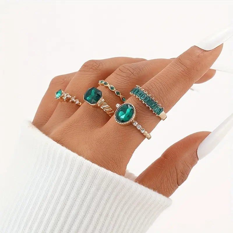 Emerald Green Stacking Ring Set in Gold