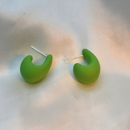 Vintage Teardrop Hoop Earrings for Daily and Special Occasions