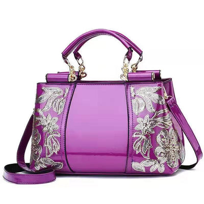 Tara – Compact Structured Handbag with Fur Pom-Pom Charm