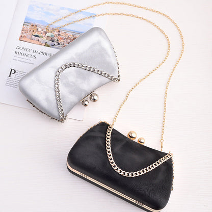 Sarah – Chain Strap Clutch with Metallic Frame and Secure Kiss-Lock Clasp