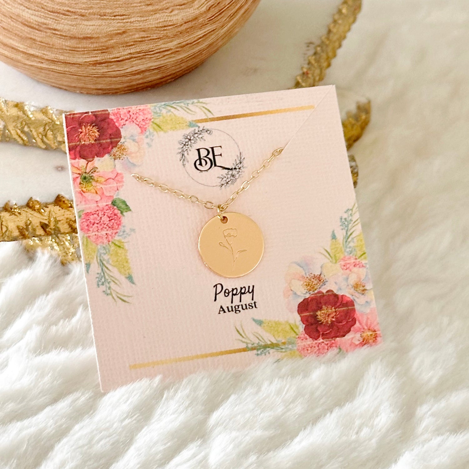 Snowdrop Birth Flower Pendant Necklace in Gold for January