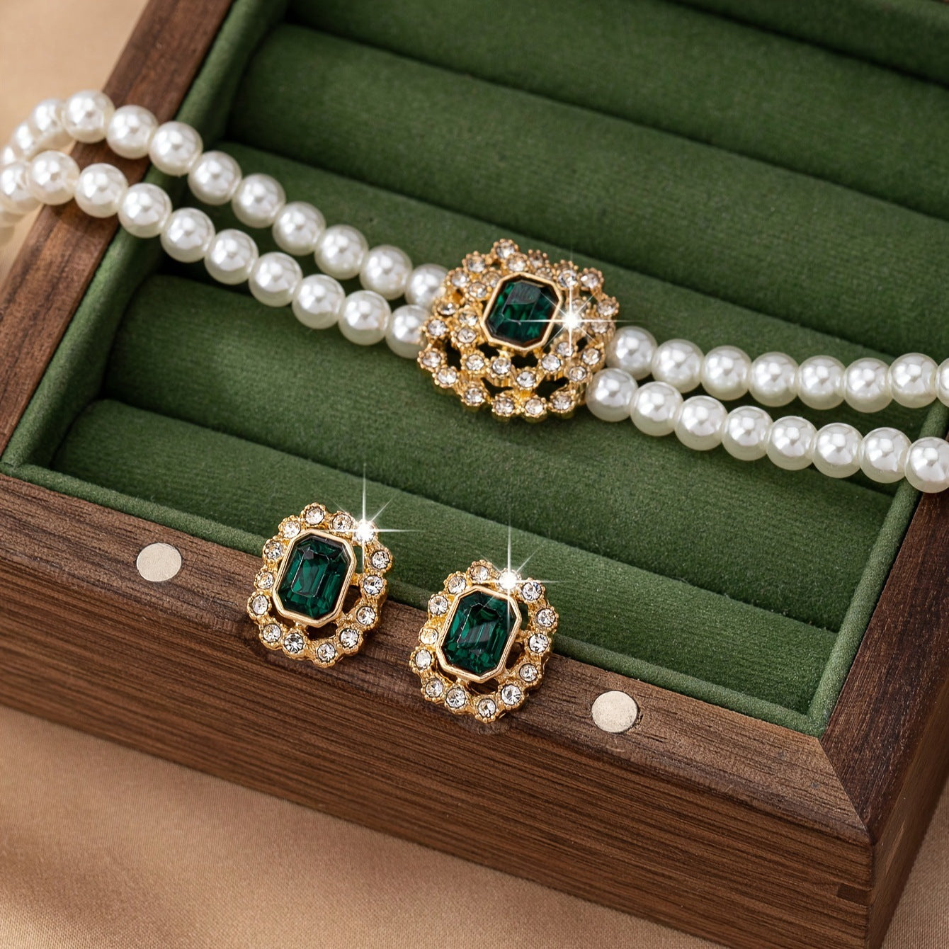 Pearl Necklace and Earrings Set with Emerald Green Accents