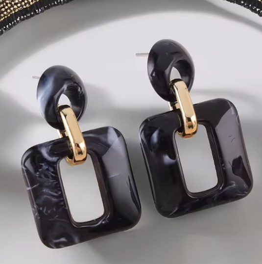Geometric Black and Gold Color Drop Earrings – Ivory Bloom