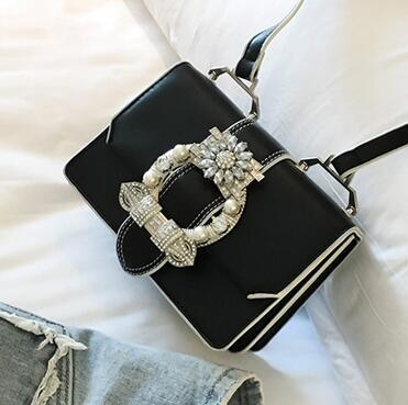 Natalie – Pearl and Crystal Embellished Handbag