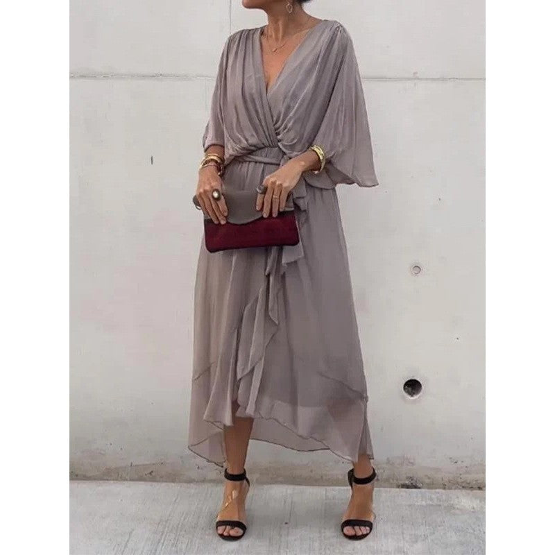 Joy – Elegant Batwing V-neck Dress