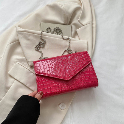Jane – Quilted Vegan Leather Crossbody Bag with Envelope Flap