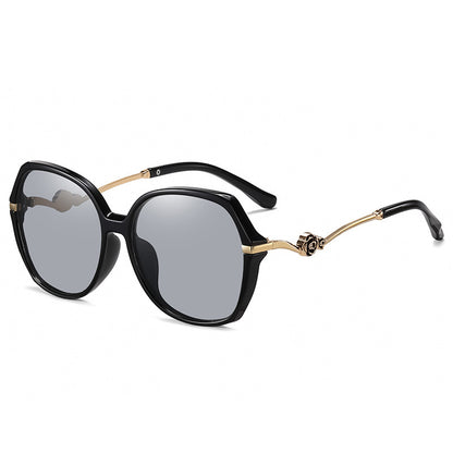 Linda – Fashionable Big Frame Polarized Sunglasses