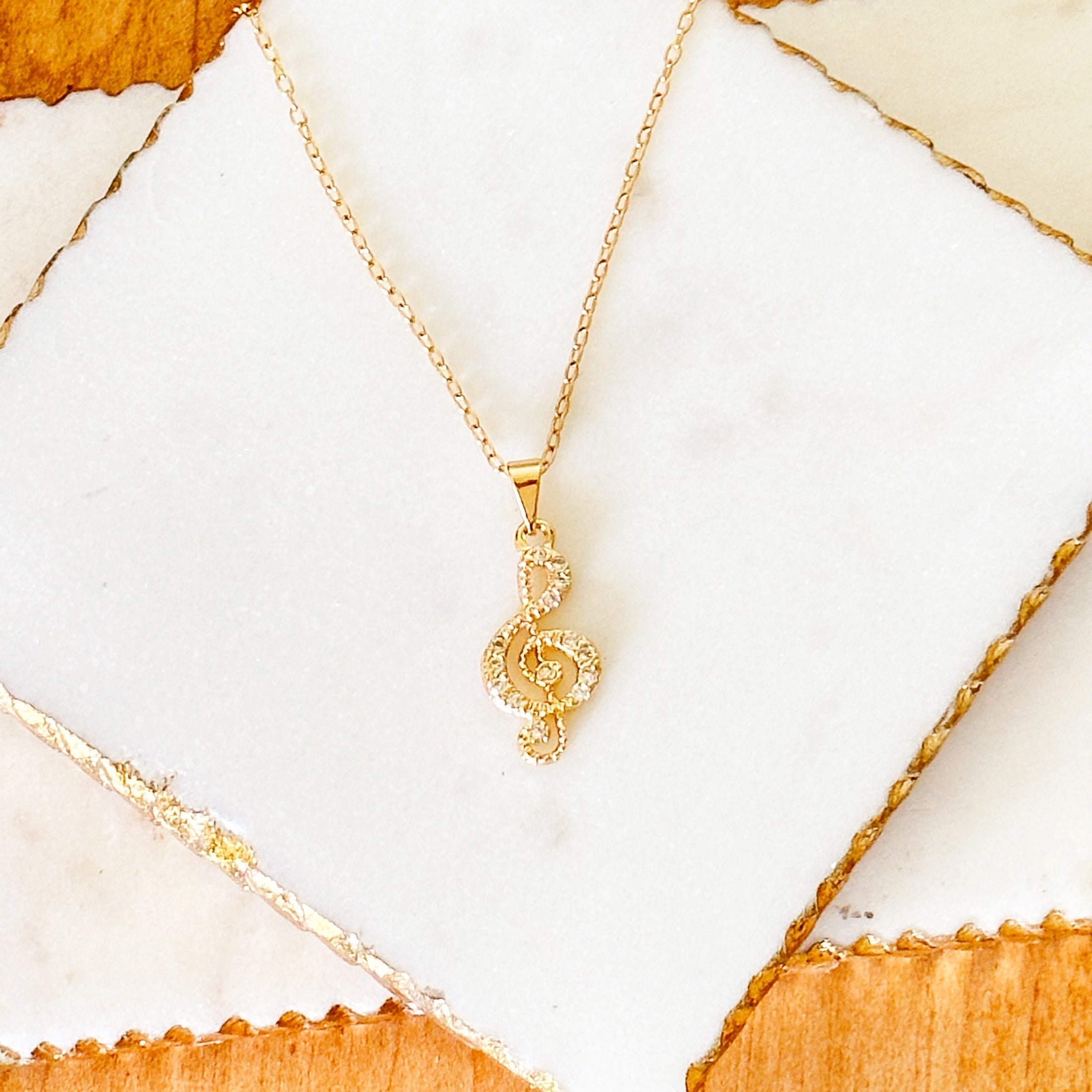 Treble Clef Pendant Necklace in Gold